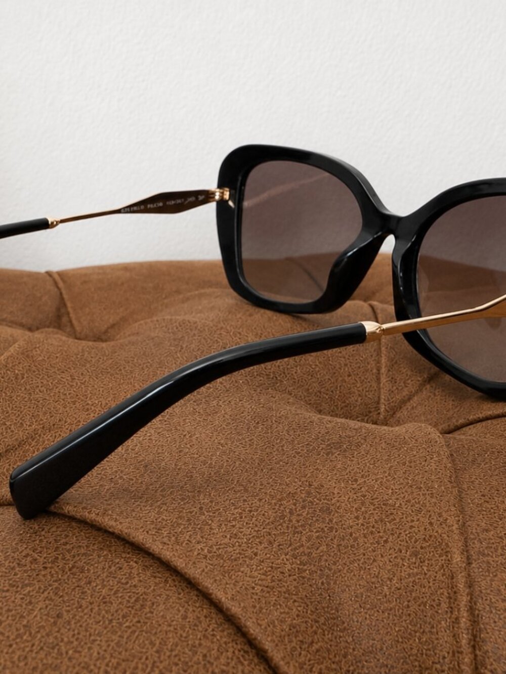 PRADA BUTTERFLY SUNGLASSES | BLACK | PR 03YSF - Picture 7 of 10